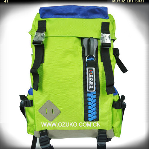 OZUKO健能直供大容量純色男女雙肩包登山旅遊包學生背包旅行包批發・進口・工廠・代買・代購