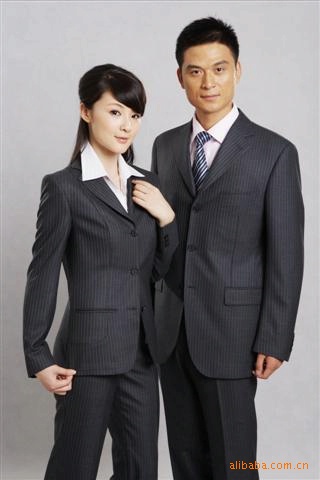 供應職業裝西服、上海西服訂做，可量體訂做西服西裝製服、工作服批發・進口・工廠・代買・代購