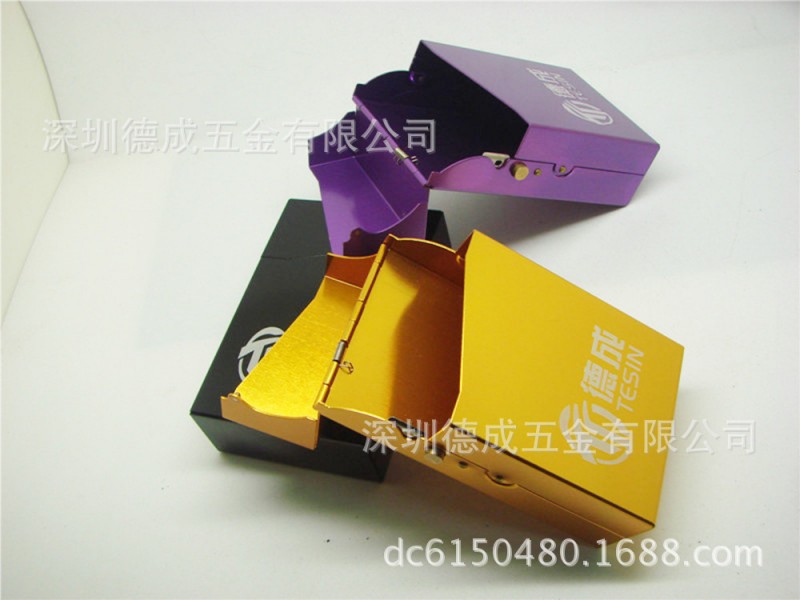 廠傢直銷 男裝煙盒 個性煙盒 男士必備 金屬煙盒批發・進口・工廠・代買・代購