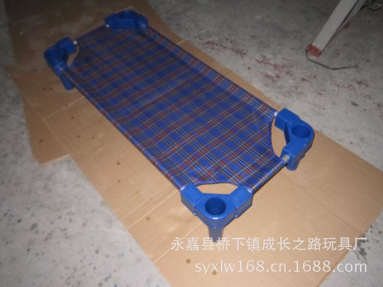 幼兒園床格子佈佈床藍佈床兒童床出廠價工廠,批發,進口,代購