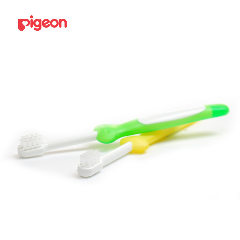 Pigeon貝親 嬰兒牙刷 寶寶牙刷 訓練牙刷-3(綠色+黃色) 10852工廠,批發,進口,代購