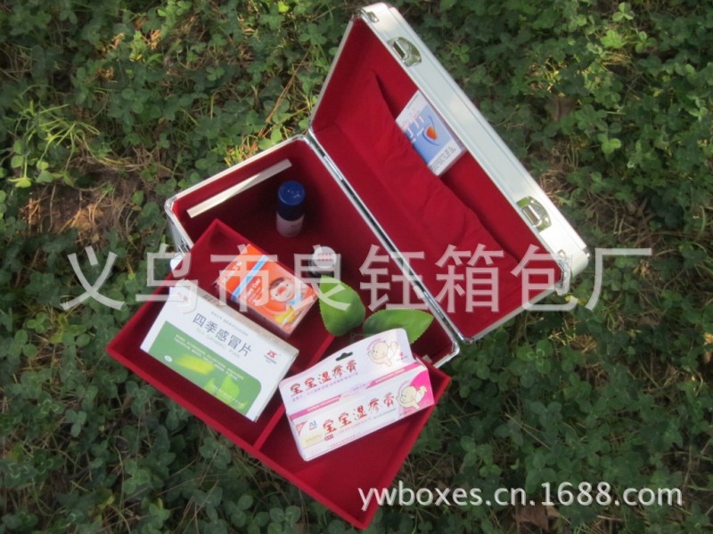 現貨小額批發 良鈺鋁合金手提14寸小護士保健箱 傢庭藥箱工廠,批發,進口,代購