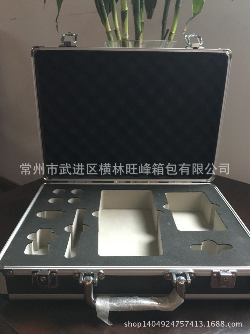 鋁合金箱 手提精密機器箱 防震工具箱工廠,批發,進口,代購