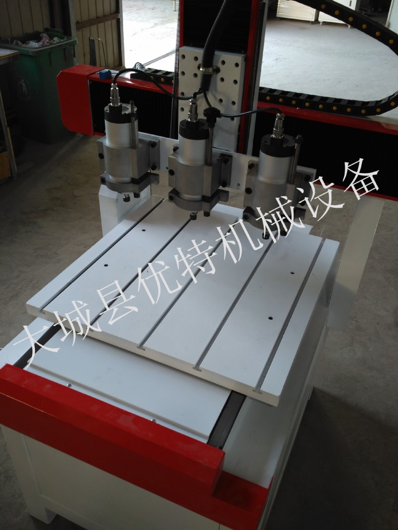 木工雕刻機 一托三木工廣告雕刻機 小型金屬雕刻機工廠,批發,進口,代購
