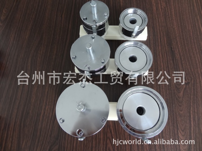 (廠傢直銷)胸章機 胸章模具 胸章徽章製作機器模具 胸章材料批發工廠,批發,進口,代購