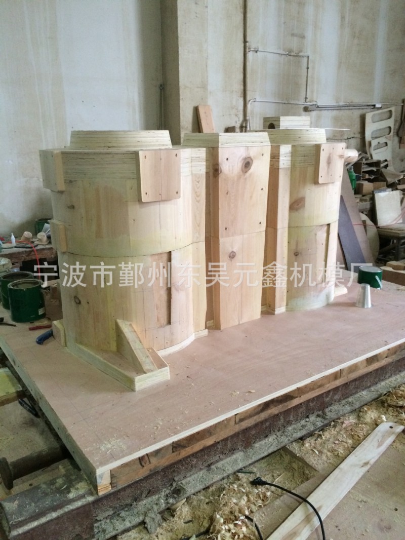 大型翻砂鑄造模具 之註塑機射臺後板以及鑄件工廠,批發,進口,代購