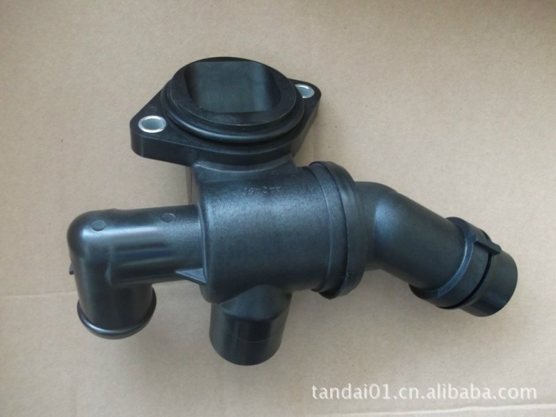 供應節溫器蓋，節溫器總成06F 121 111F,water flange-PASS工廠,批發,進口,代購