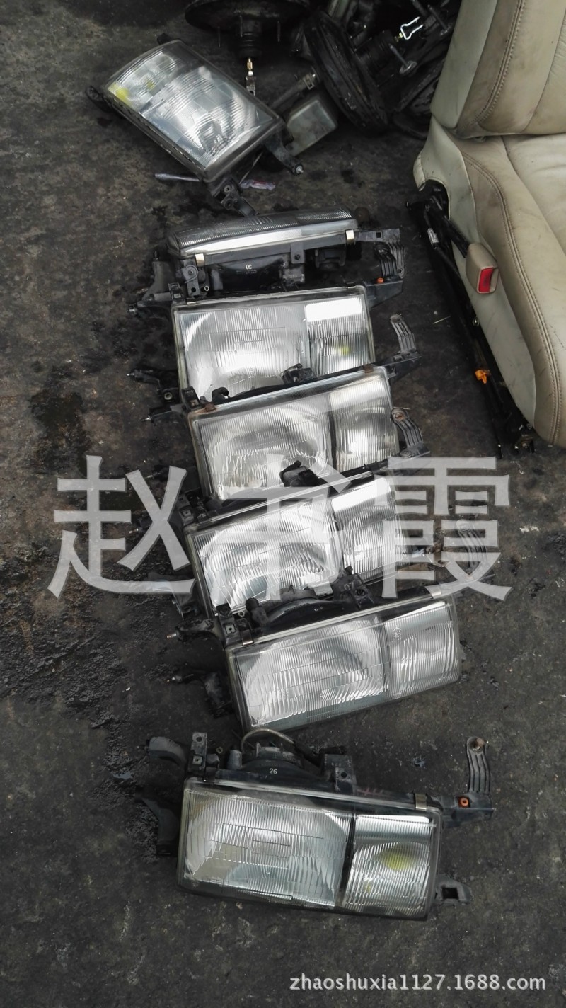 老款皇冠JZS133前大燈，原裝拆車二手汽車配件工廠,批發,進口,代購