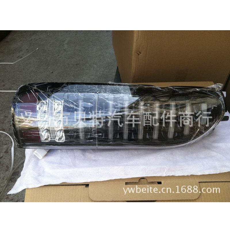 海獅2005-2010尾燈 TOYOTA HIACE LED TAIL LAMP工廠,批發,進口,代購