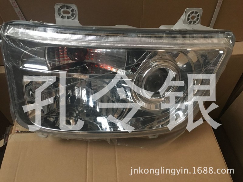 濟寧商用車豪瀚汽車配件前大燈中國重汽豪瀚配件AZ9525720001工廠,批發,進口,代購