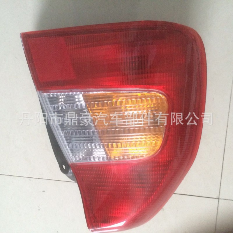 現代雅紳特00HYUN-DAI ACCENT 00 DH01-1205B TAIL LAMP車燈工廠,批發,進口,代購