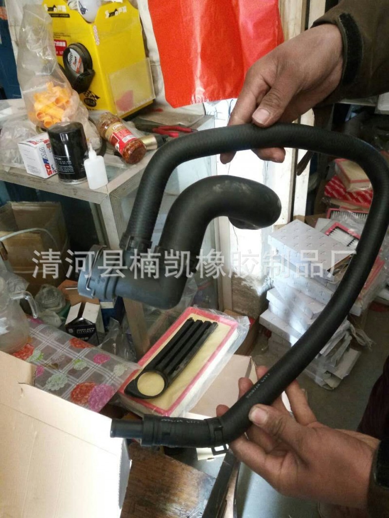 供應汽車水箱膠管 三元乙丙橡膠管 汽車上下水管 各種膠管工廠,批發,進口,代購