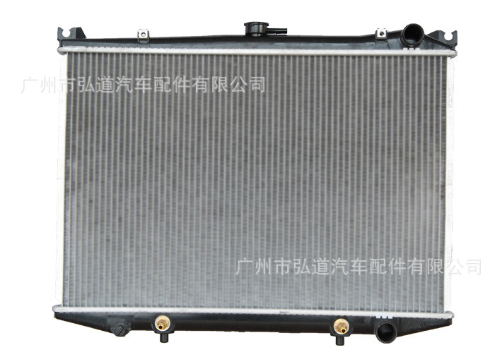 廠傢出口直銷D21/D22日產尼桑皮卡水箱散熱器工廠,批發,進口,代購