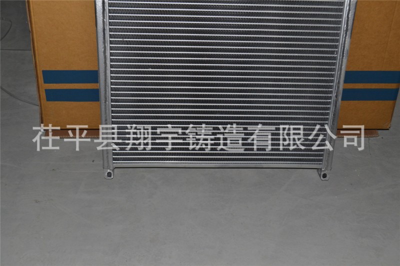 二汽中冷器廠傢    汽車專用中冷器1118010-K12廠傢工廠,批發,進口,代購