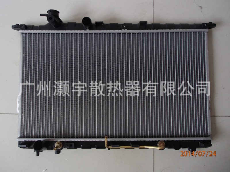 汽車散熱器水箱HYUNDAI/KIASONATA現代/起亞99-05年份工廠,批發,進口,代購