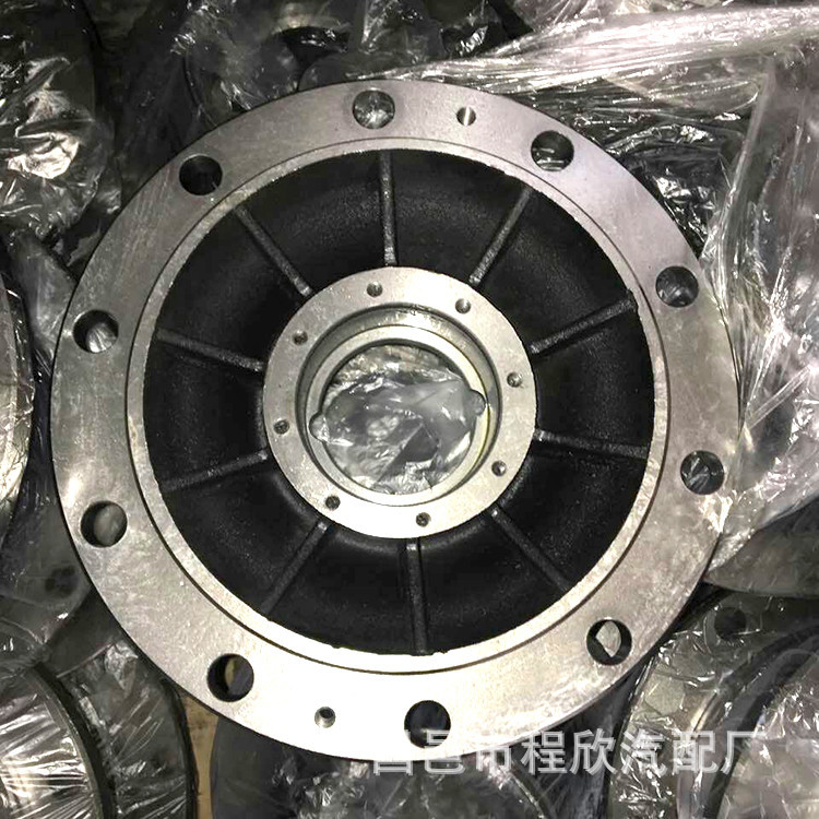 汽車配件重汽前輪轂 加工定製輪轂 多種型號汽車配件廠傢直銷工廠,批發,進口,代購