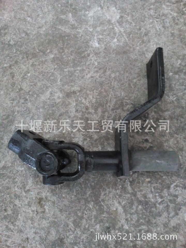 供應東風軍車EQ2102變速箱換擋焊接萬向節叉總成17A-03280工廠,批發,進口,代購