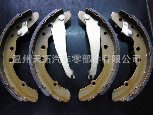 廠傢直接供應寶馬剎車蹄，剎車片BRAKE  PAD 剎車片工廠,批發,進口,代購