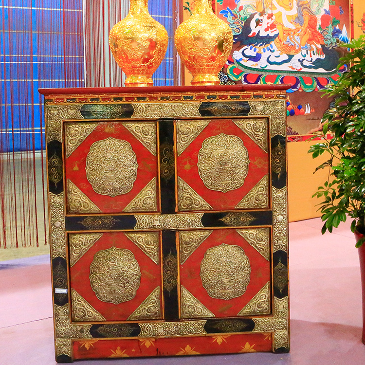 藏式傢具 四門八吉祥包銀櫃  藏族實木傢具  復古風批發・進口・工廠・代買・代購