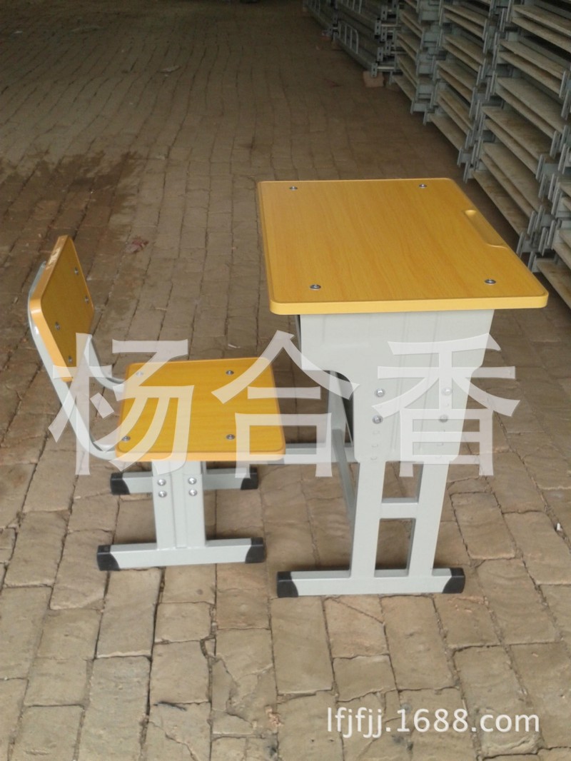供應 鋼結構課桌椅，學習桌，放近視學生(質量有保障）批發・進口・工廠・代買・代購