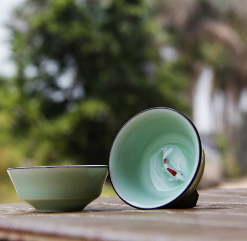青瓷茶具 品茗茶杯 浮雕鯉魚杯 反口 功夫茶杯 高檔 綠色富貴批發・進口・工廠・代買・代購