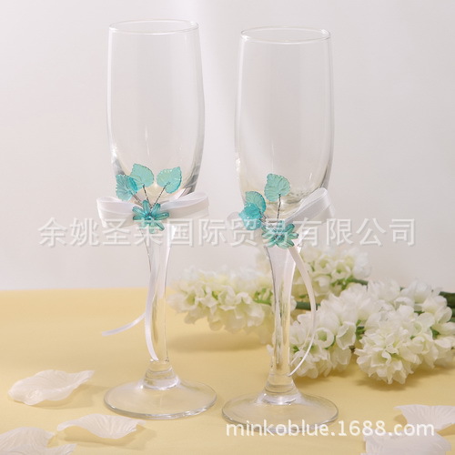 供應結婚用品香檳杯純美花結玻璃酒杯婚禮機式道具主題婚禮對杯工廠,批發,進口,代購