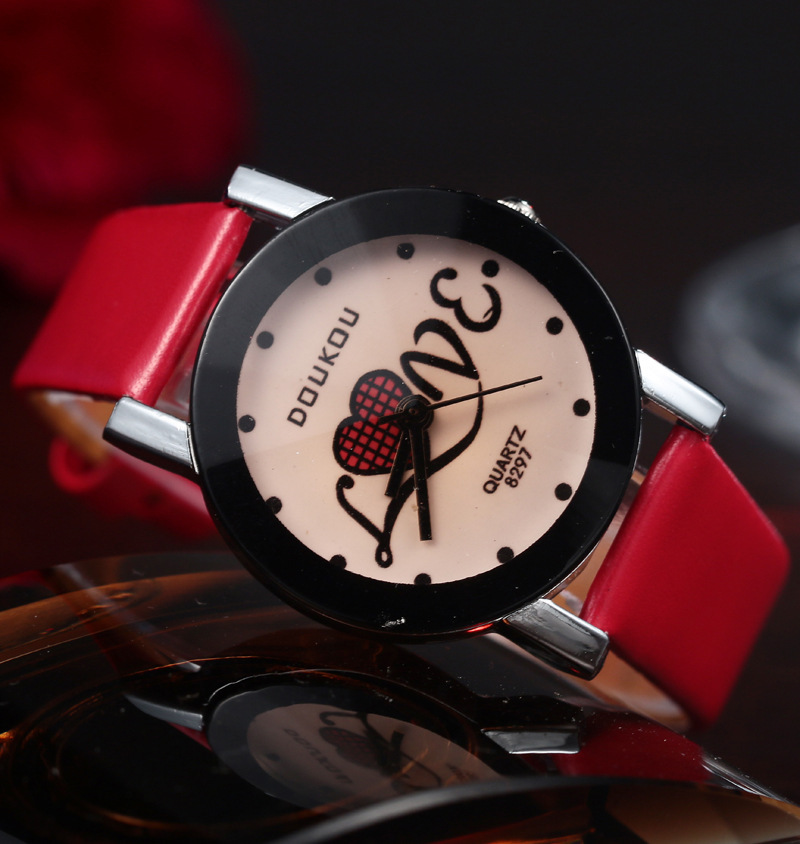 A2131  尖頂時裝小表盤手錶 LOVE字母表盤  韓版潮品彩色手腕表工廠,批發,進口,代購
