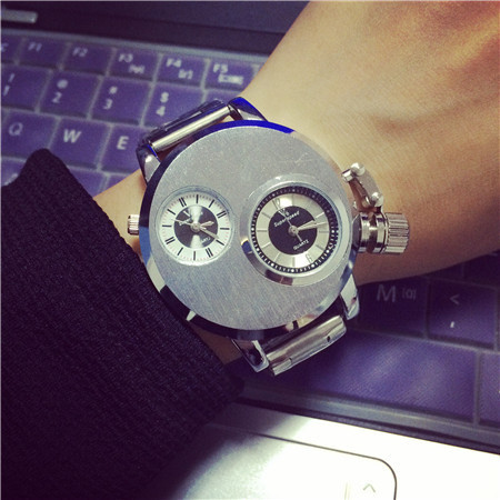 15新款韓國東大門銀色雙機芯雙顯雙時間表盤金屬運動男女情侶手錶批發・進口・工廠・代買・代購