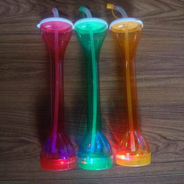 廠傢直銷LED吸管杯  夜光杯 塑料杯 PC飲品杯 塑料果汁吸管杯工廠,批發,進口,代購