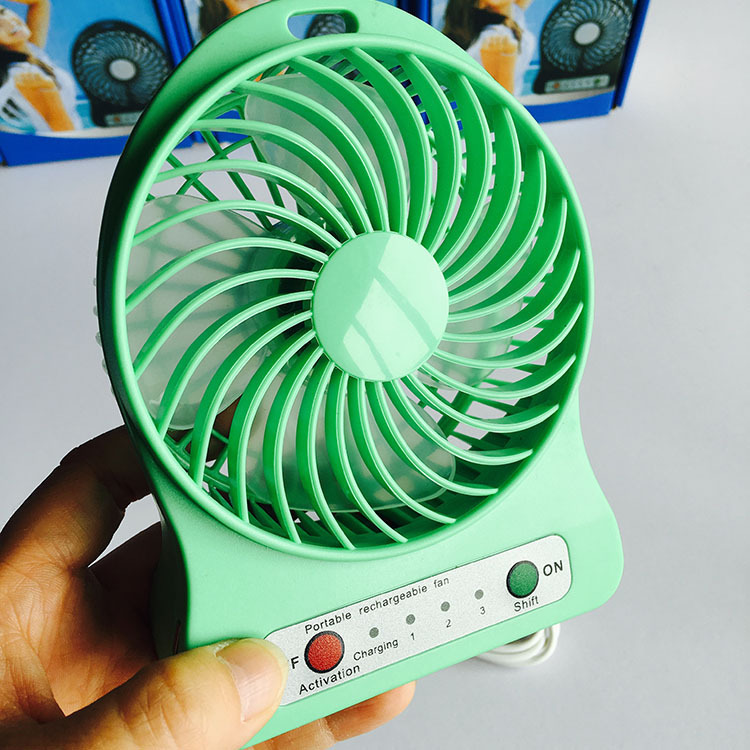 夏季必備 迷你可充電小風扇辦公桌USB臺扇便捷手持小型電扇批發・進口・工廠・代買・代購