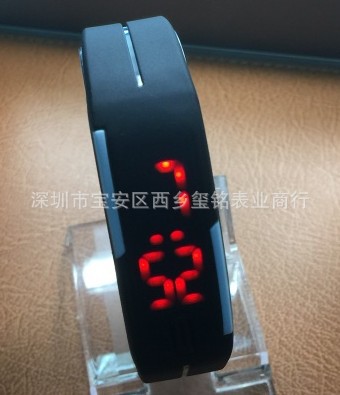 韓國Ulzzang潮流原宿糖果色LED觸控手錶果凍表運動手環手鐲手錶批發・進口・工廠・代買・代購