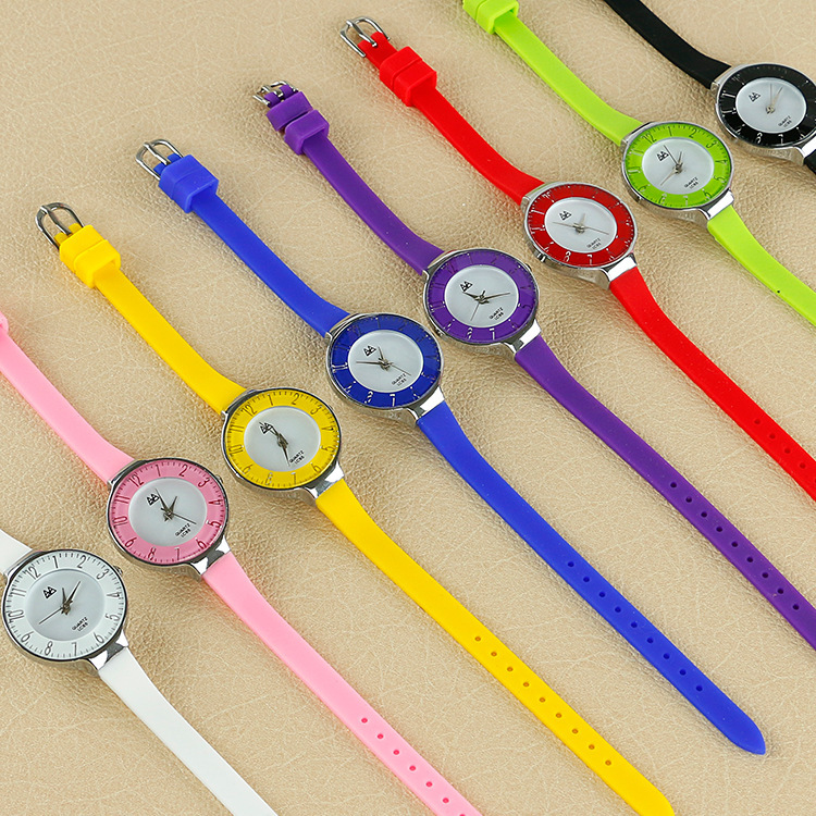 時尚新款女士手錶 糖果色細表帶電子手錶 學生表 微商淘寶熱銷款批發・進口・工廠・代買・代購