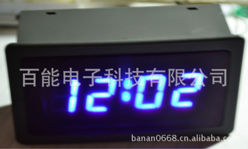 四位數位管顯示時鐘(有語音報時鬧鈴及溫度計功能顯示顏色可選)工廠,批發,進口,代購