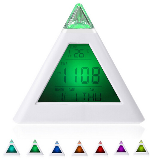 三角形金字塔七彩鐘 創意多功能帶溫度計LED數字彩色變幻七彩時鐘工廠,批發,進口,代購