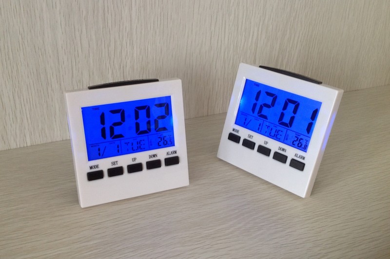 廠傢直銷LCD電子鐘、氣象鐘、溫濕度電子鐘、電波鐘、鬧鐘批發・進口・工廠・代買・代購