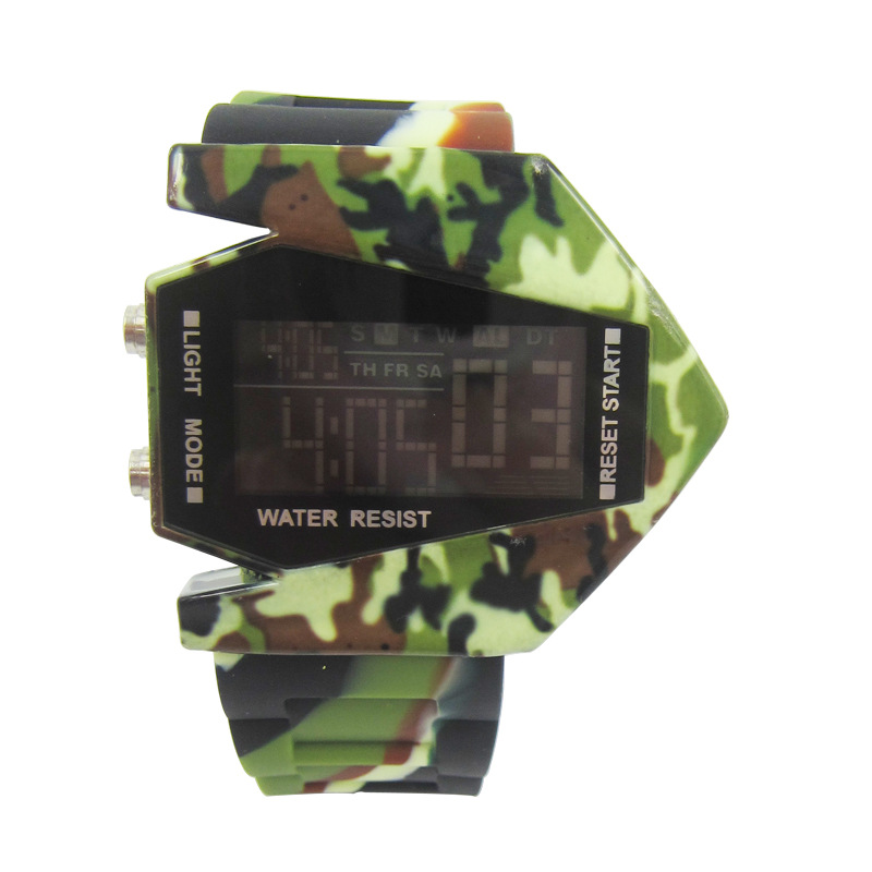 新款軍用迷彩手錶學生電子表矽膠登山表軍訓特製手錶廠傢直銷工廠,批發,進口,代購
