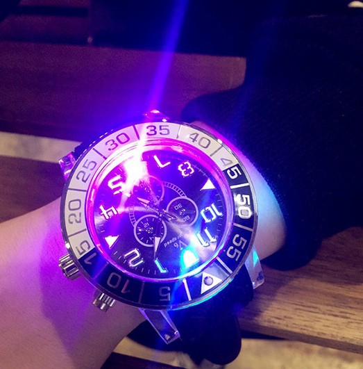 韓國炫酷超強夜光LED手錶原宿學生男女情侶發光表V6矽膠運動表批發・進口・工廠・代買・代購