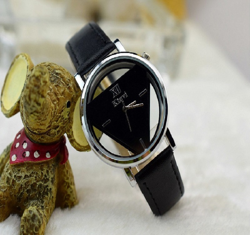 清倉 時尚鏤空石英皮帶手錶女款手錶男士皮帶手錶學生手錶工廠,批發,進口,代購