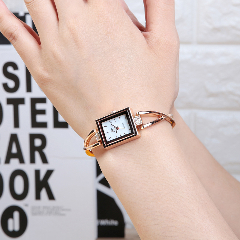韓國版時尚品牌女士手錶  女款表防水鋼帶長方形學生手鐲手鏈女表批發・進口・工廠・代買・代購