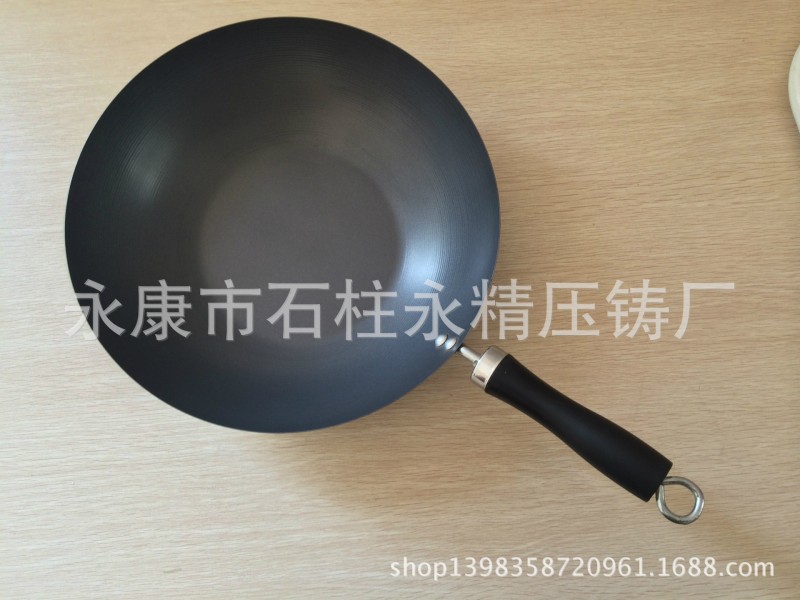 低價不黏無煙鐵鍋炒菜鍋平底鍋具套裝32cm 廚房必備 廠傢直銷工廠,批發,進口,代購