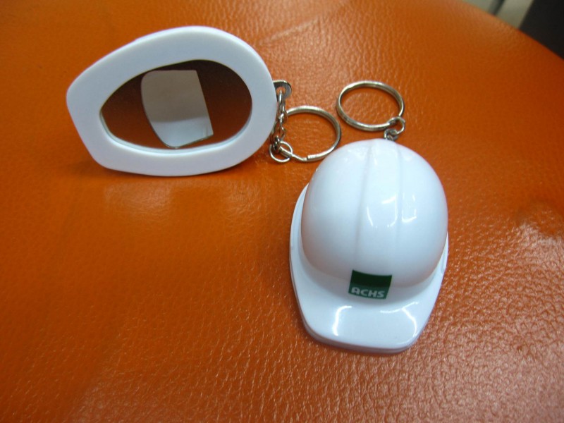 新款熱銷 安全帽開瓶器鑰匙扣 安全帽鑰匙扣廣告頭盔鑰匙掛件批發・進口・工廠・代買・代購