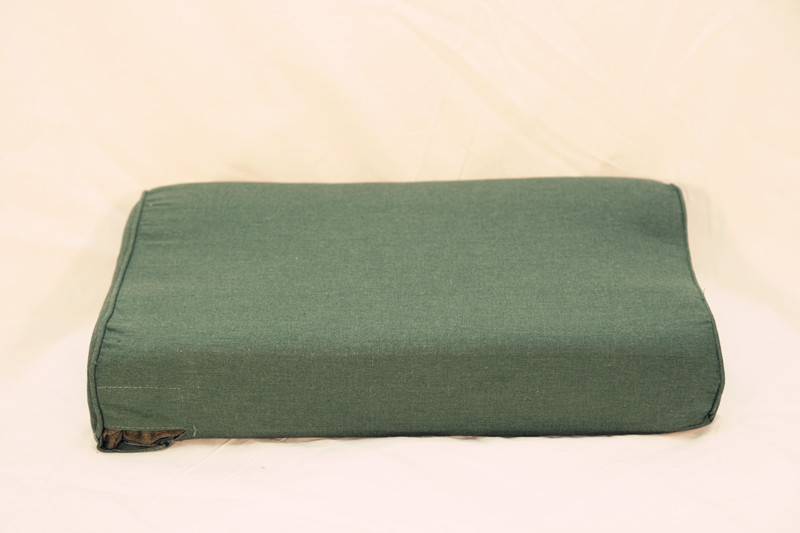 04軍綠枕頭 保健枕頭專用配發枕頭 護頸椎軍枕頭批發・進口・工廠・代買・代購