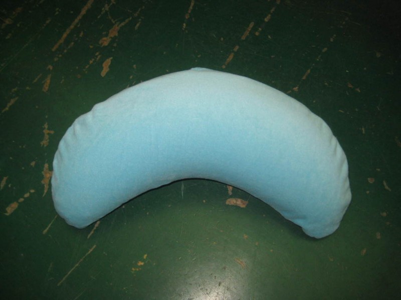 專業月牙枕頭PVC充氣植絨新月枕，帶佈套浴室專用浴枕工廠,批發,進口,代購