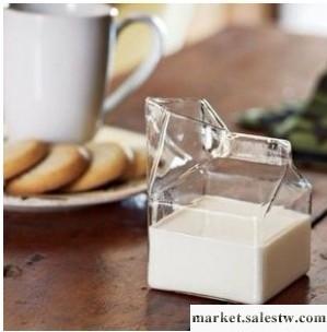 廠家直銷創意美國牛奶盒玻璃杯 牛奶杯工廠,批發,進口,代購