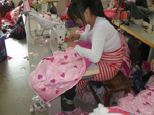 支持小量訂做，來圖出樣針梭織。專業各種童裝，孕婦裝工廠,批發,進口,代購