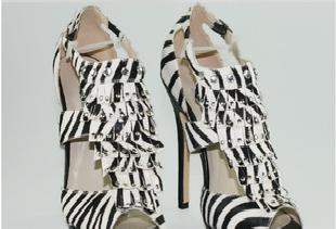 2011年歐美流行新款外貿涼鞋 斑瑪流蘇鉚釘時尚女鞋工廠,批發,進口,代購