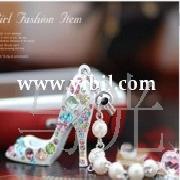 3014-1-28 白色彩鑽珍珠高跟鞋韓國明星手機批發・進口・工廠・代買・代購