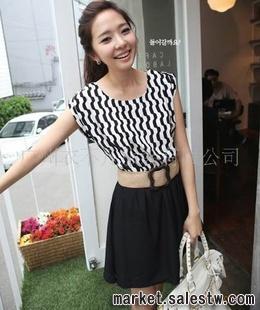 2012夏裝新款 熱門女裝 氣質波紋時尚拼色收腰連衣裙2586 配腰帶工廠,批發,進口,代購