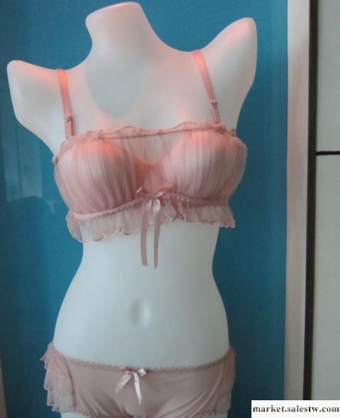 供應愛美之心8513#日系少女可愛抹胸式雪紡深V蕾絲調整型少女內衣套裝 少女文胸工廠,批發,進口,代購