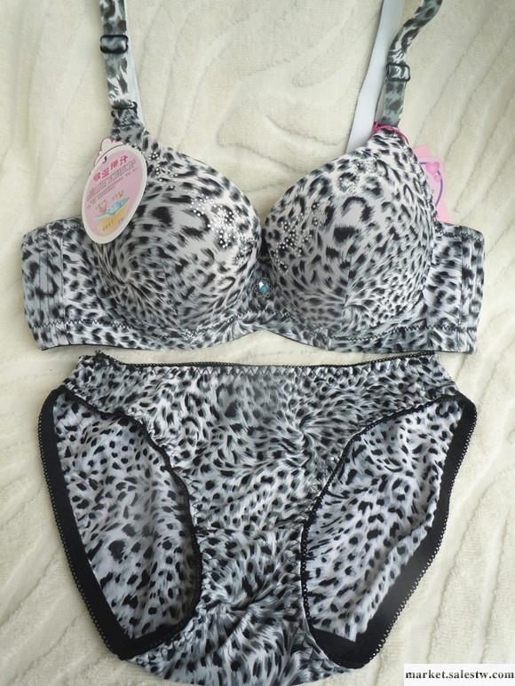 供應日系少女內衣文胸套裝  豹紋光面聚攏文胸套裝工廠,批發,進口,代購